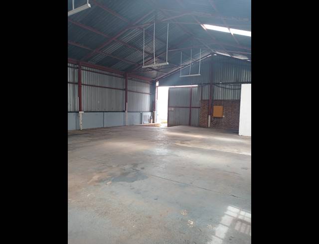 Industrial property to rent in ANDERBOLT